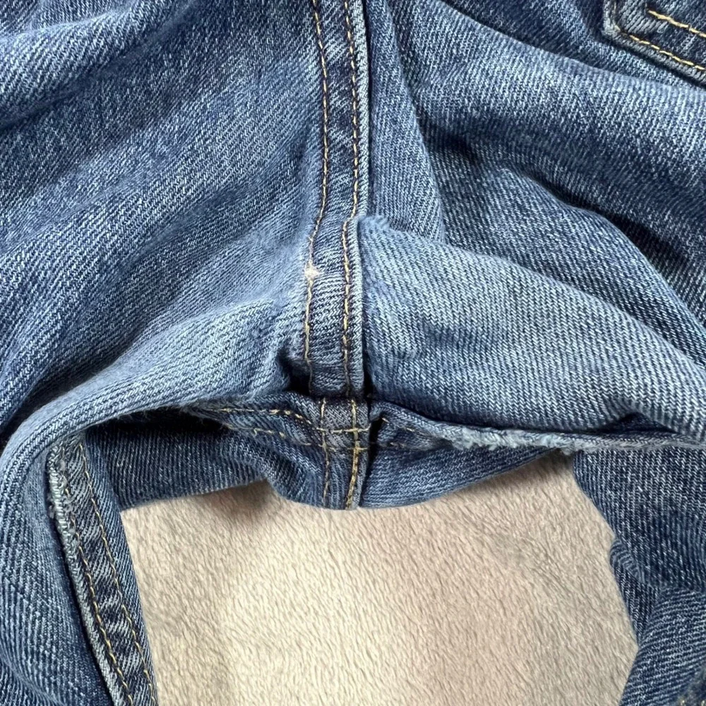 Levis normal wear